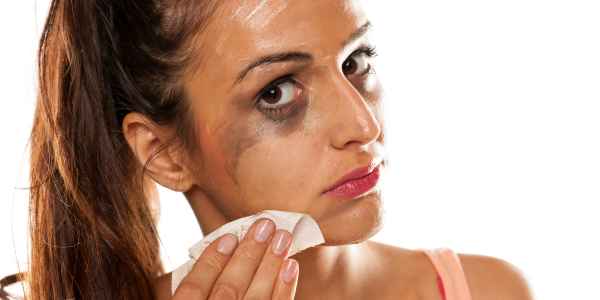 5 Tips for Removing Heavy Make-Up